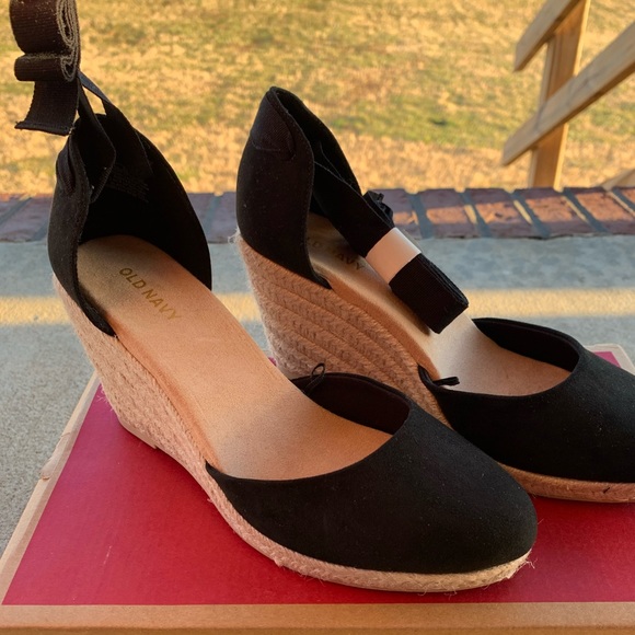 Old Navy lace up wedges - Picture 2 of 5